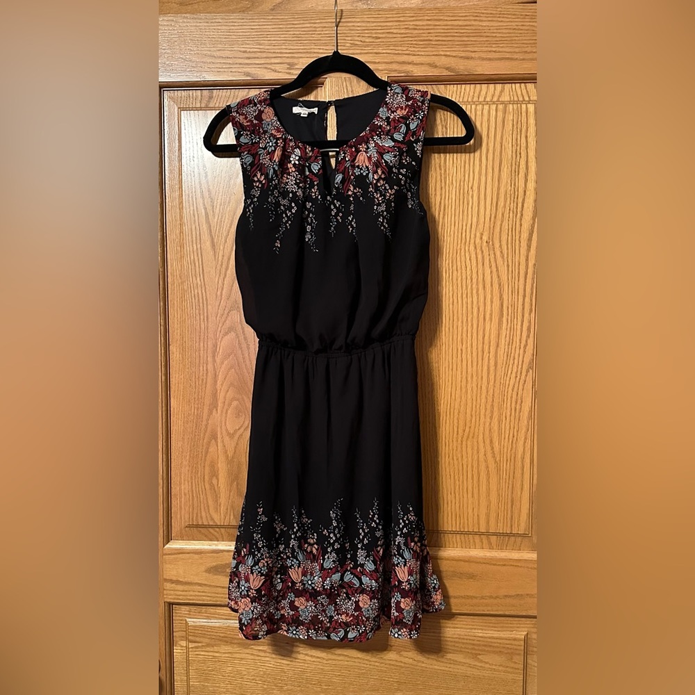 EUC super cute Maurice dress size M